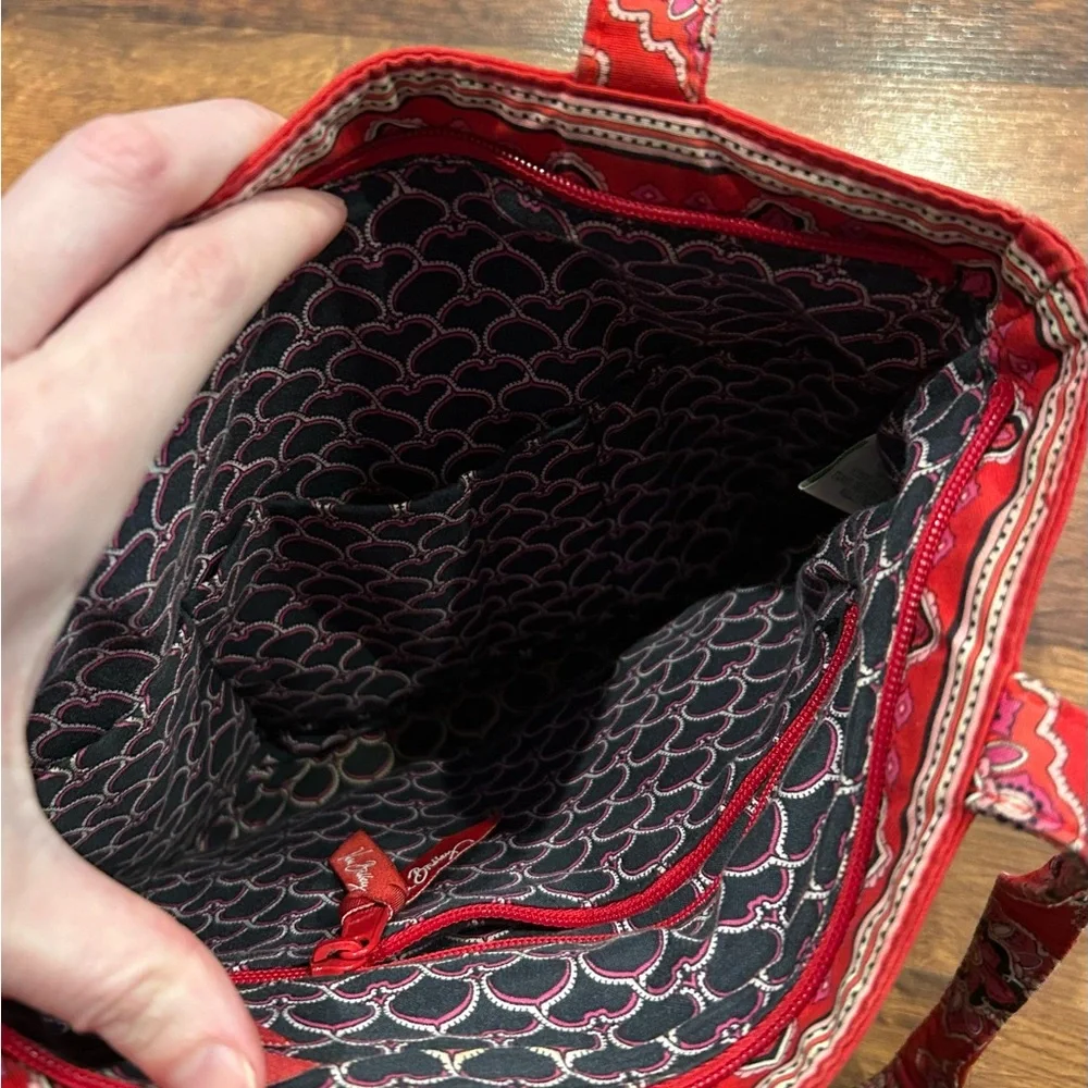 Vera Bradley Shoulder Bag Purse Frankly Scarlett Red Paisley Wallet Matching Set